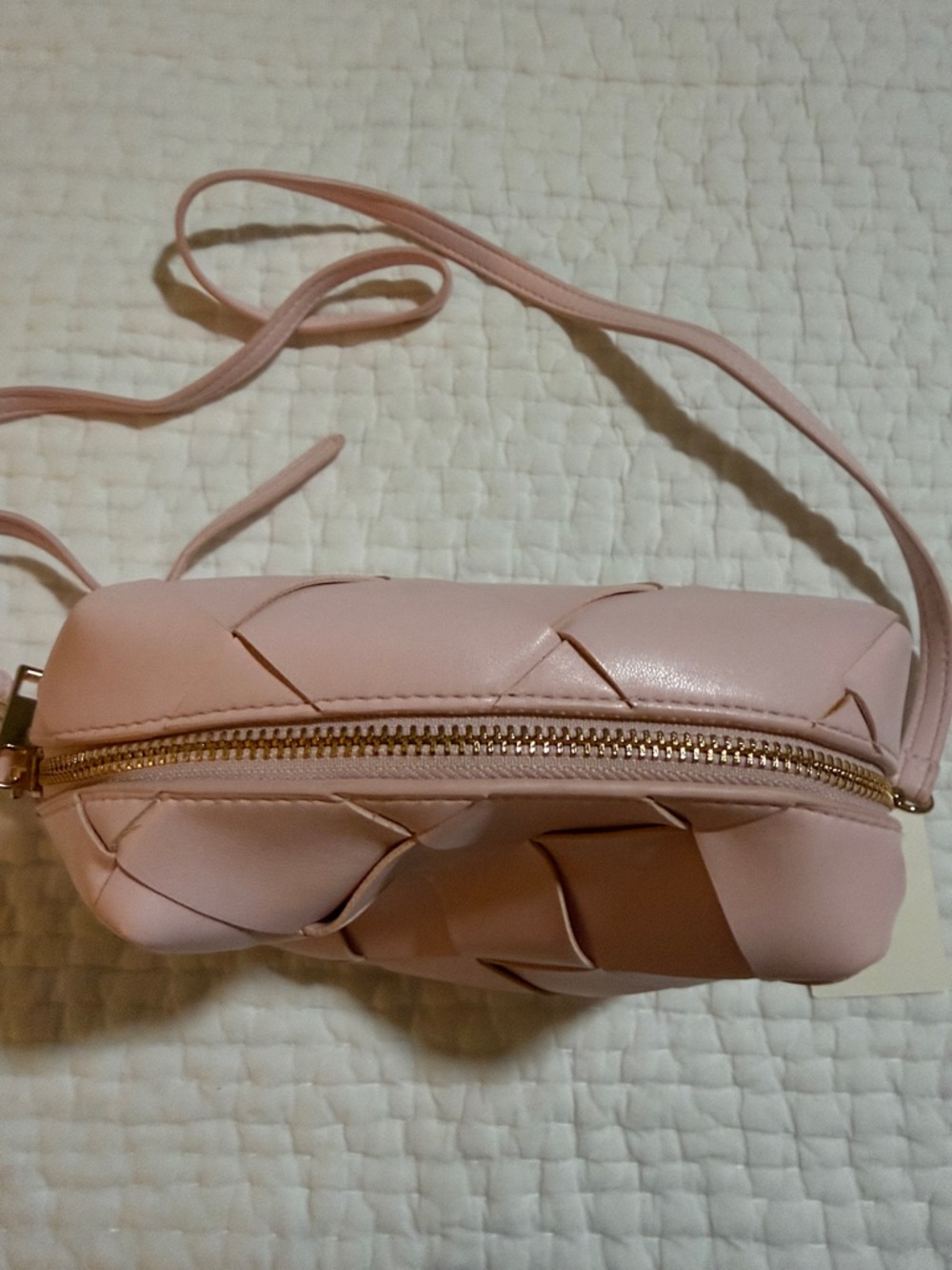A New Day Blush Pink Woven Crossbody Bag - Picture 3 of 5